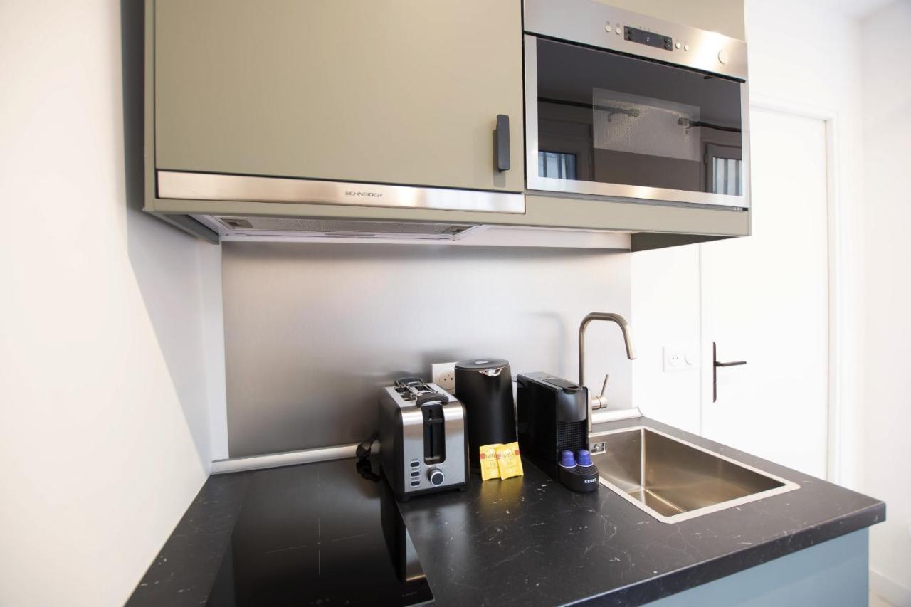 Guestready - Studio With Jacuzzi In The 10 Th Apartamento París Exterior foto